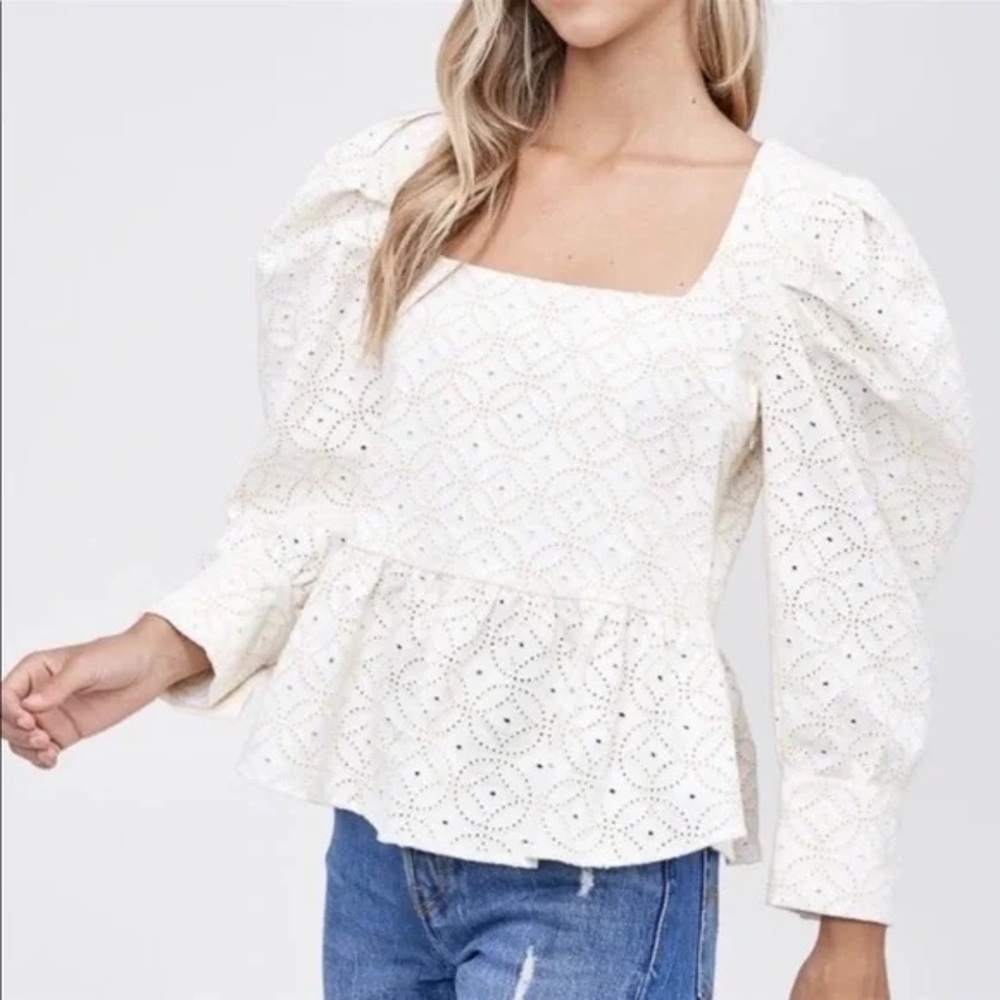 En Saison Alice Cream Eyelet Peplum Blouse with Puff Sleeves XS